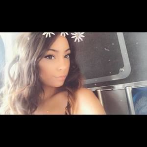 Meet your Posher, Amber